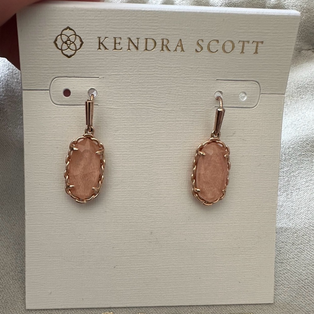 Kendra Scott Macarame Lee Rose Gold in Blush Wood